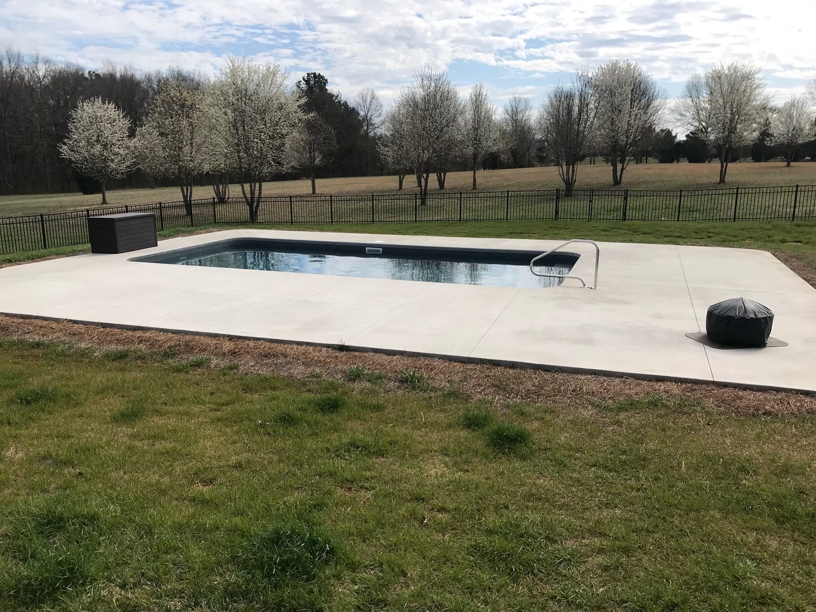 Custom Pool